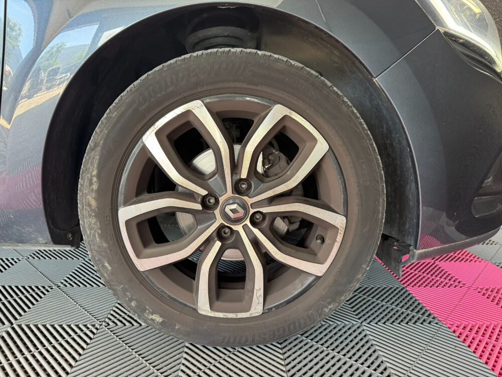 Clio IV Clio TCe 90 E6C Intens 2018 occasion 73000 Chamb&eacute;ry