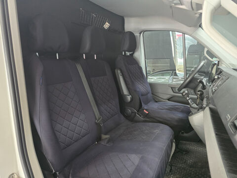 Crafter Combi CRAFTER VAN 35 L5H3 2.0 TDI 140 CH 2017 occasion 73000 Chamb&eacute;ry