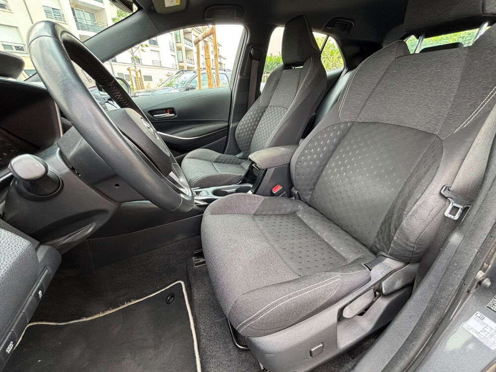 Corolla Hybride 140ch Dynamic 2024 occasion 77177 BROU SUR CHANTEREINE
