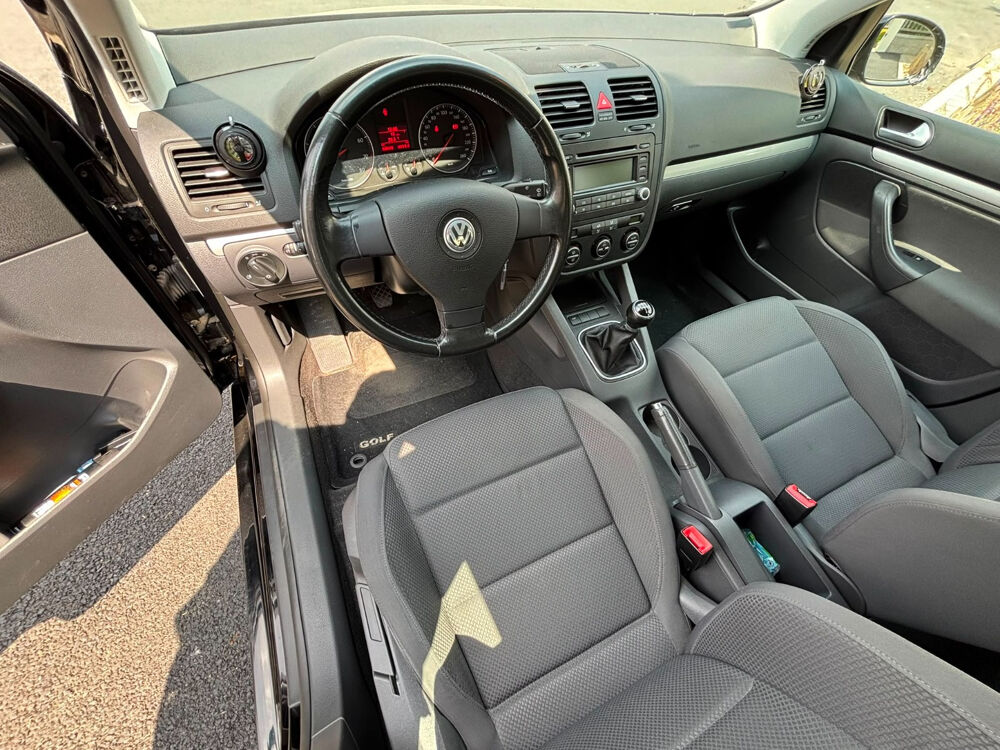 Golf 1.6 102 Sport 2005 occasion 77177 BROU SUR CHANTEREINE
