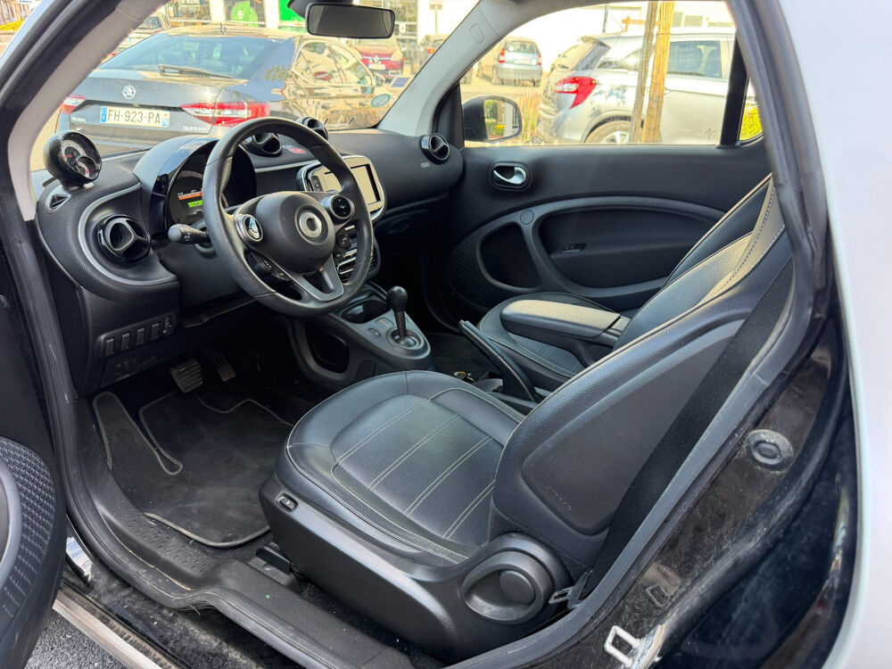 ForTwo Fortwo Coup&eacute; 82 ch Electrique BA1 Prime 2018 occasion 77177 BROU SUR CHANTEREINE