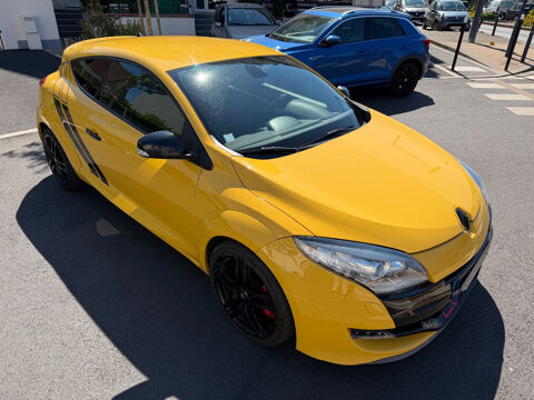 M&eacute;gane III Coup&eacute; 2.0 16V 250 RS 2012 occasion 77177 BROU SUR CHANTEREINE