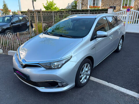 Auris Touring Sports Hybride 136h Dynamic 2015 occasion 77177 BROU SUR CHANTEREINE