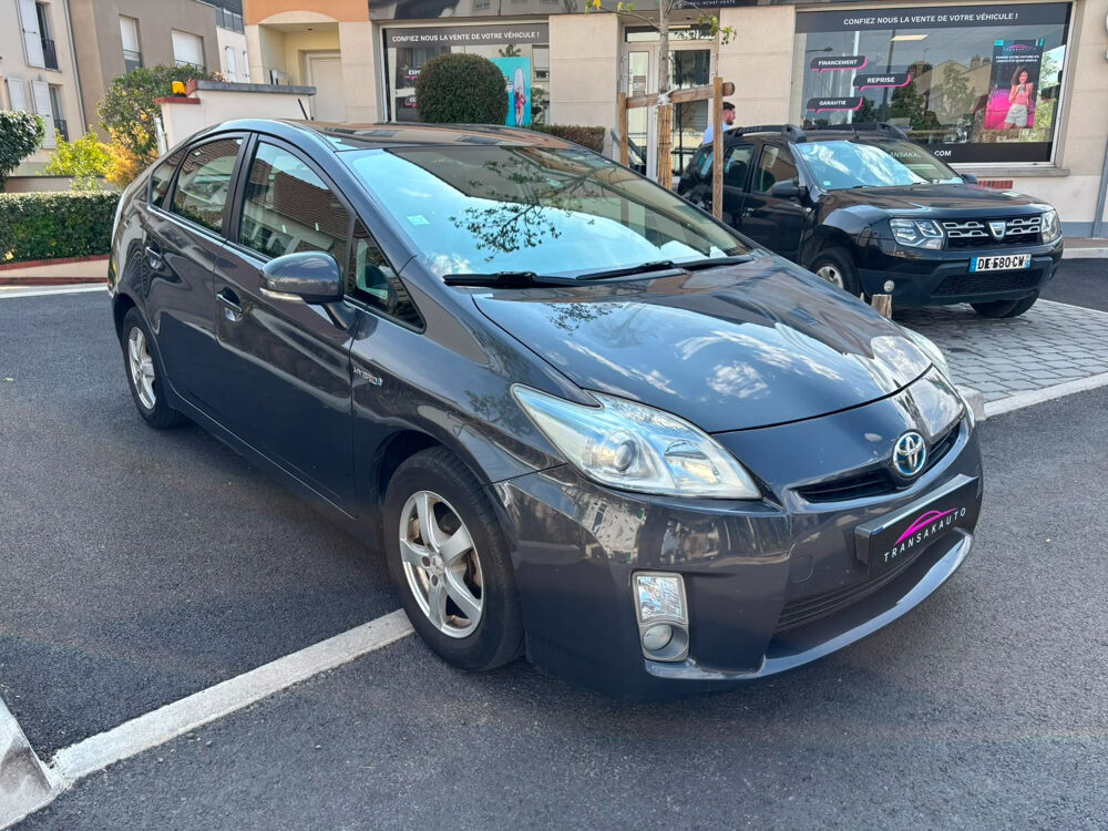Prius 136h Lounge 17 2010 occasion 77177 BROU SUR CHANTEREINE