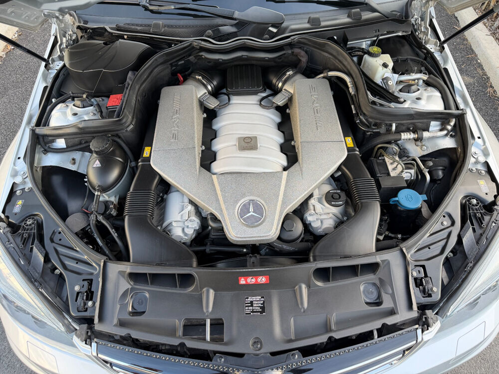 Classe C 63 AMG Performance 6.2 V8 W204 7G-Tronic 2009 occasion 77177 BROU SUR CHANTEREINE