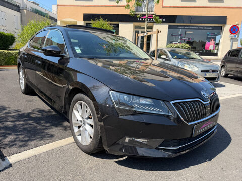 Annonce voiture Skoda Superb 14990 €