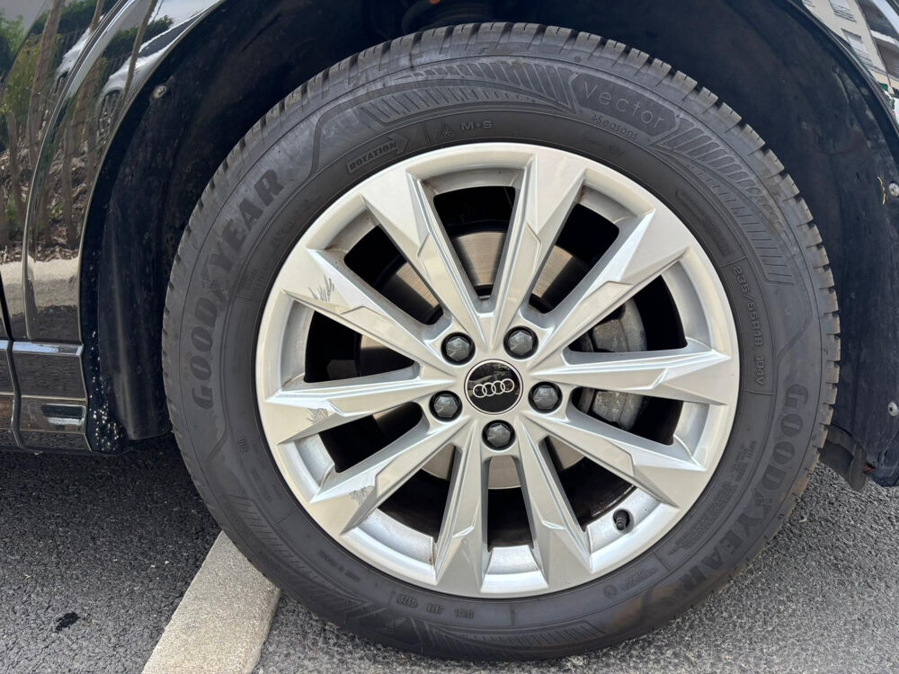 Q3 35 TFSI 150 ch S tronic 7 S line 2024 occasion 77177 BROU SUR CHANTEREINE