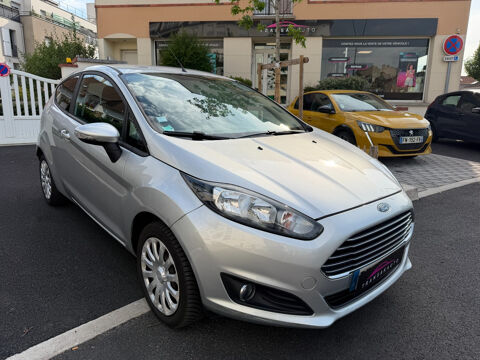 Annonce voiture Ford Fiesta 5490 €