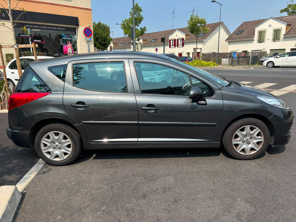 207 SW 1.6 HDi 90ch BLUE LION Active 2009 occasion 77177 BROU SUR CHANTEREINE
