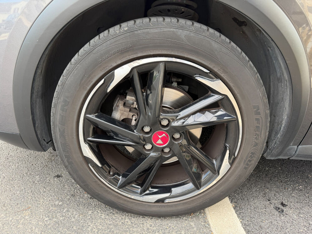 DS7 Crossback BlueHDi 130 EAT8 Performance Line 2019 occasion 77177 BROU SUR CHANTEREINE