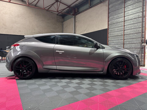 M&eacute;gane III Coup&eacute; 2.0 16V 250 RS 2011 occasion 50100 Cherbourg-en-Cotentin