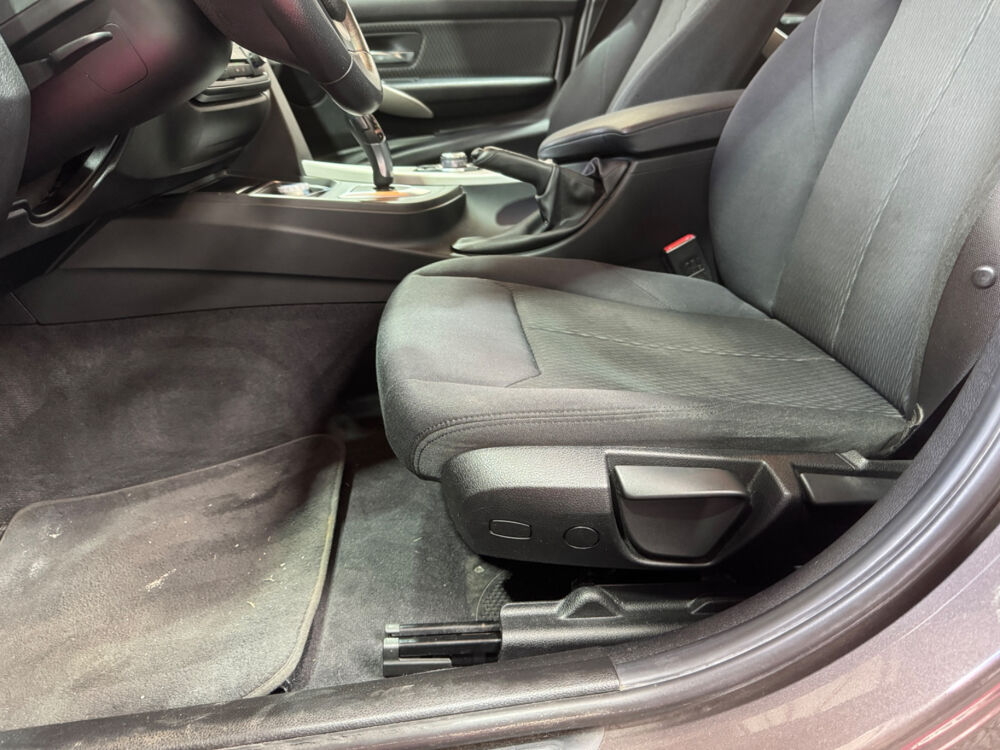 Divers 318 D Business 2014 occasion 50100 Cherbourg-en-Cotentin