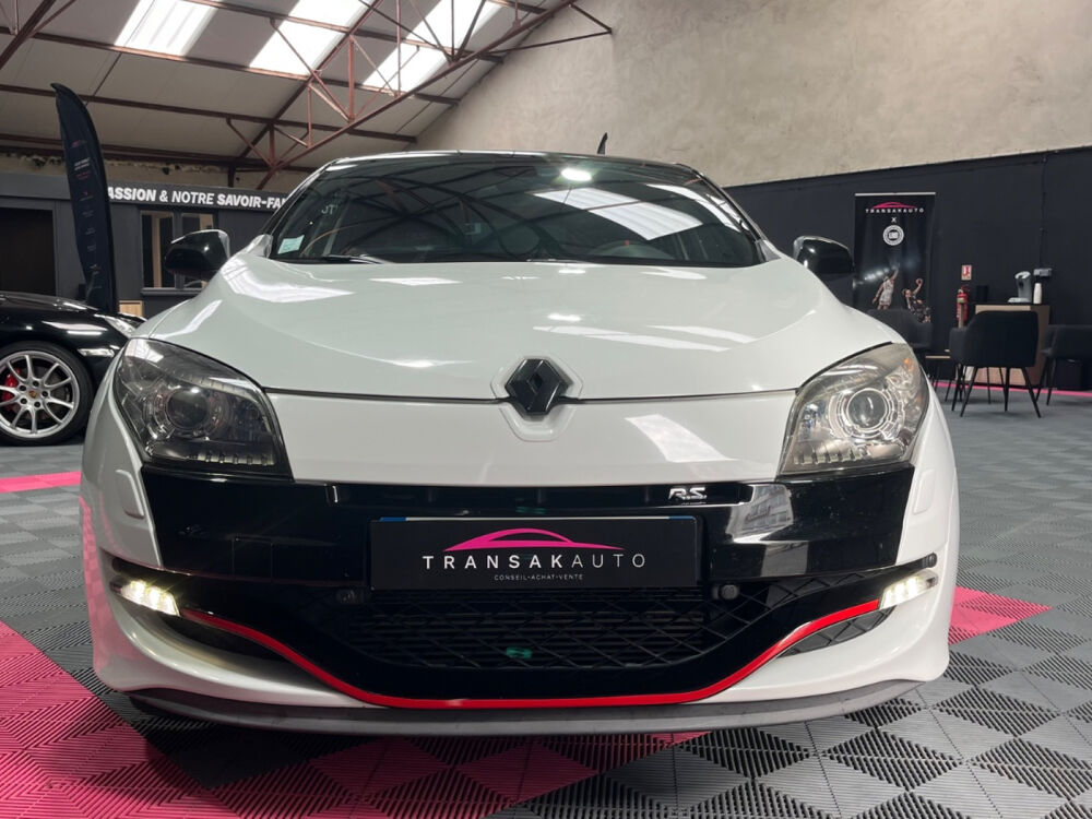 M&eacute;gane III Coup&eacute; 2.0 16V 250 RS Luxe 2010 occasion 50100 Cherbourg-en-Cotentin