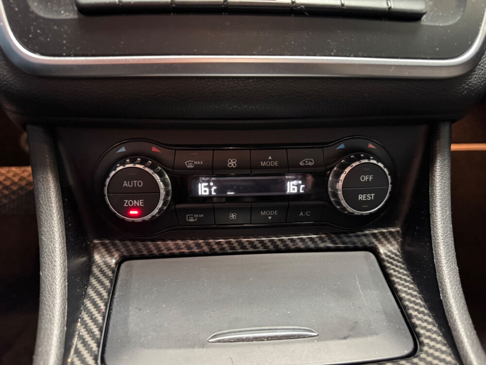 Classe CLA 220 d Sensation 7-G DCT A 2015 occasion 76200 DIEPPE