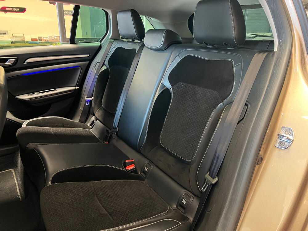 Megane IV Estate M&eacute;gane IV Estate TCe 130 Energy EDC Intens 2017 occasion 76200 DIEPPE