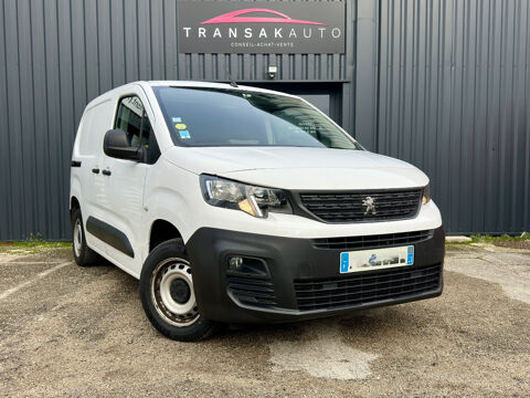 Peugeot Partner PARTNER FOURGON STANDARD 650 KG BLUEHDI 100 S&S BVM5 PREMIUM 2021 occasion Quetigny 21800