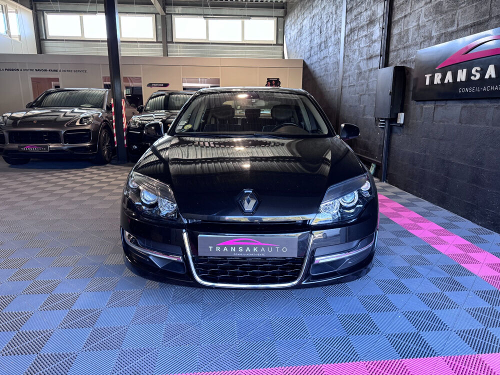 Laguna III Laguna 2.0 dCi 130 Energy eco2 Bose Edition 2014 occasion 77250 Moret Loing Orvannes
