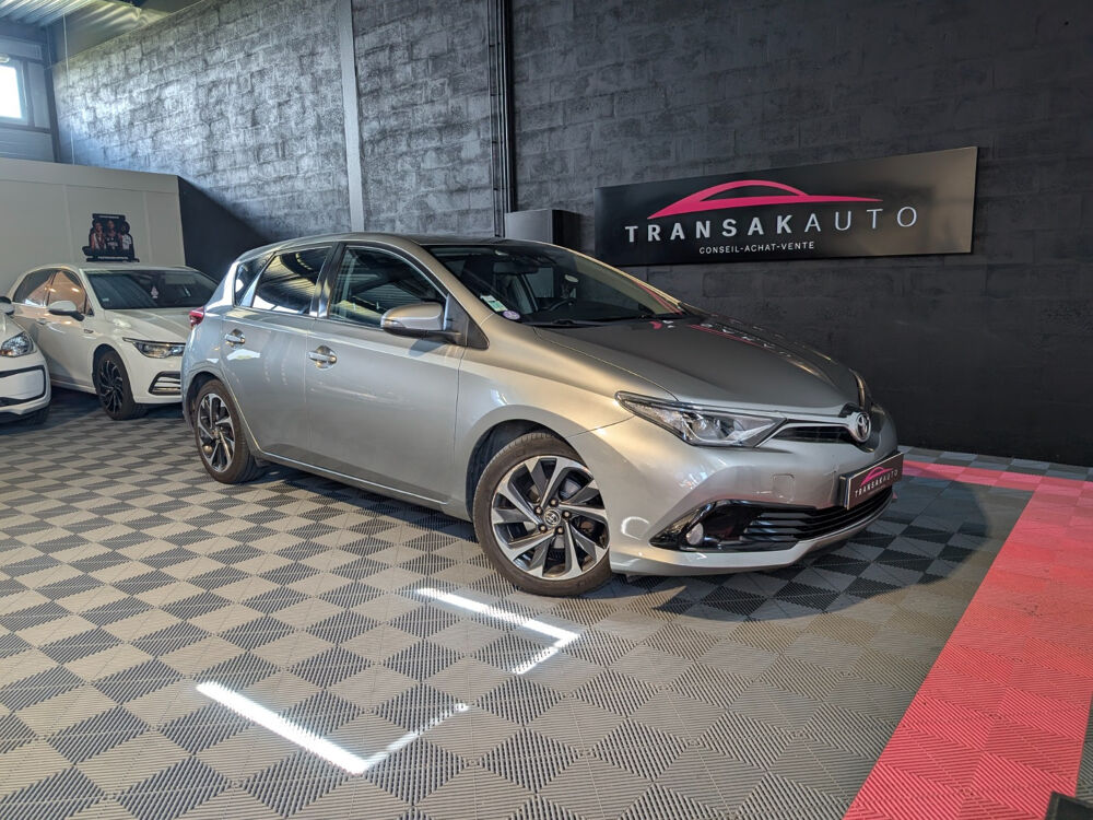 Auris 1.2T Design 2015 occasion 77250 Moret Loing Orvannes