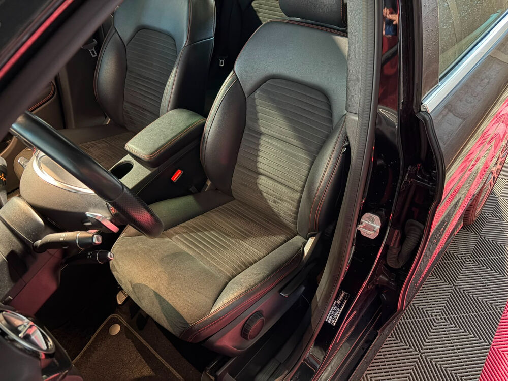 Divers 180 CDI Fascination 2015 occasion 77250 Moret Loing Orvannes