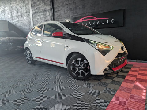 Toyota Aygo Pro 1.0 VVT-i x-play 2019 occasion Moret Loing Orvannes 77250