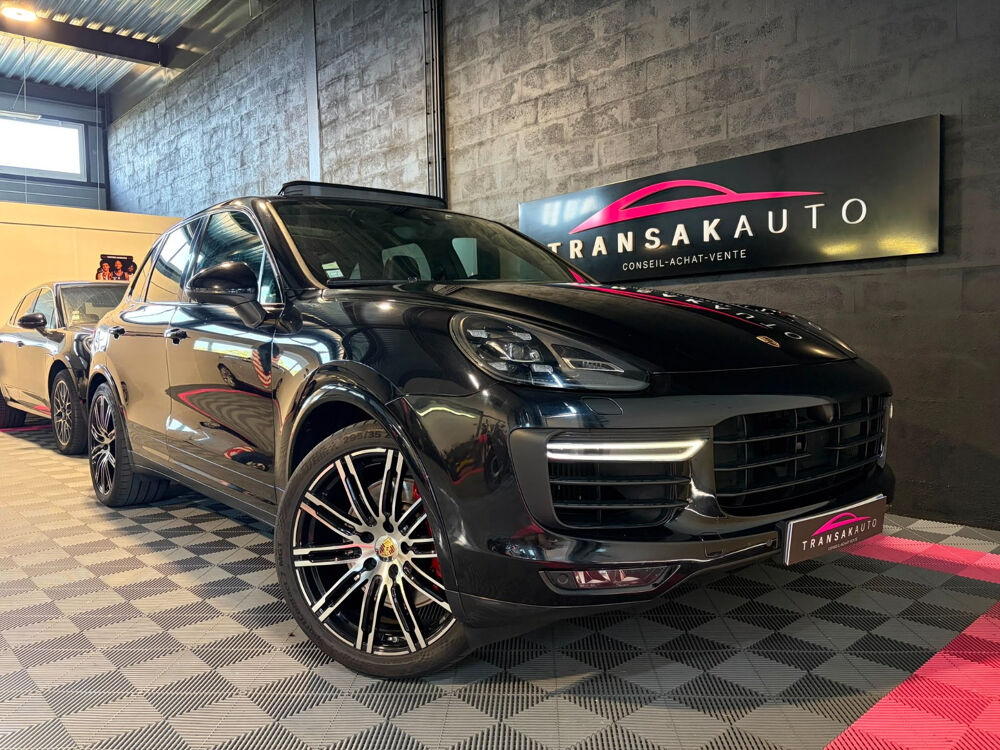 Cayenne 4.8 V8 520 ch Turbo Tiptronic A 2016 occasion 77250 Moret Loing Orvannes