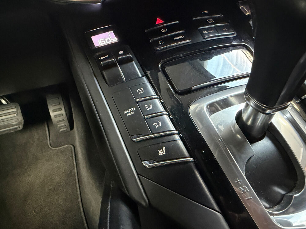 Cayenne 3.0D V6 Tiptronic S A 2010 occasion 17139 Dompierre-sur-Mer