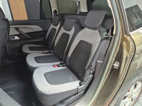 Grand C4 Picasso e-HDi 115 Intensive 2014 occasion 17139 Dompierre-sur-Mer