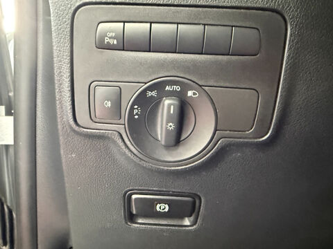 Vito VITO FOURGON 119 CDI COMPACT BVA RWD SELECT 2022 occasion 17139 Dompierre-sur-Mer