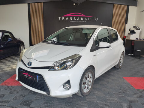 Toyota yaris HYBRIDE 100h Dynamic