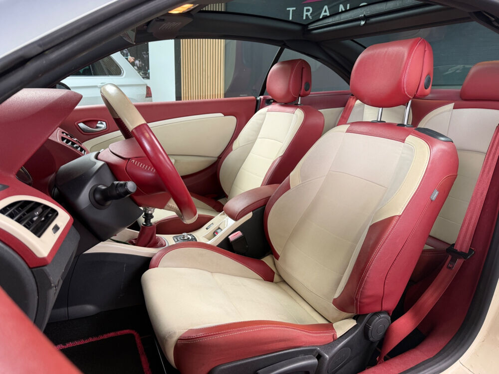 M&eacute;gane III CC dCi 130 FAP Floride Euro 5 2011 occasion 17139 Dompierre-sur-Mer