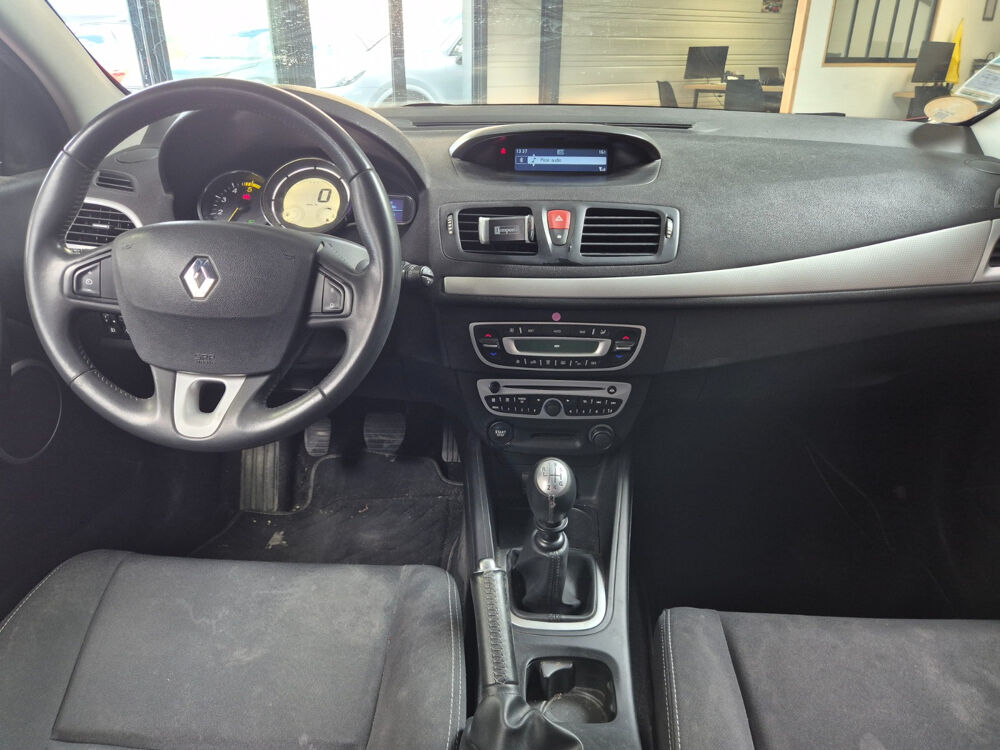 M&eacute;gane III Coup&eacute; dCi 130 eco2 Privil&egrave;ge 2009 occasion 17139 Dompierre-sur-Mer