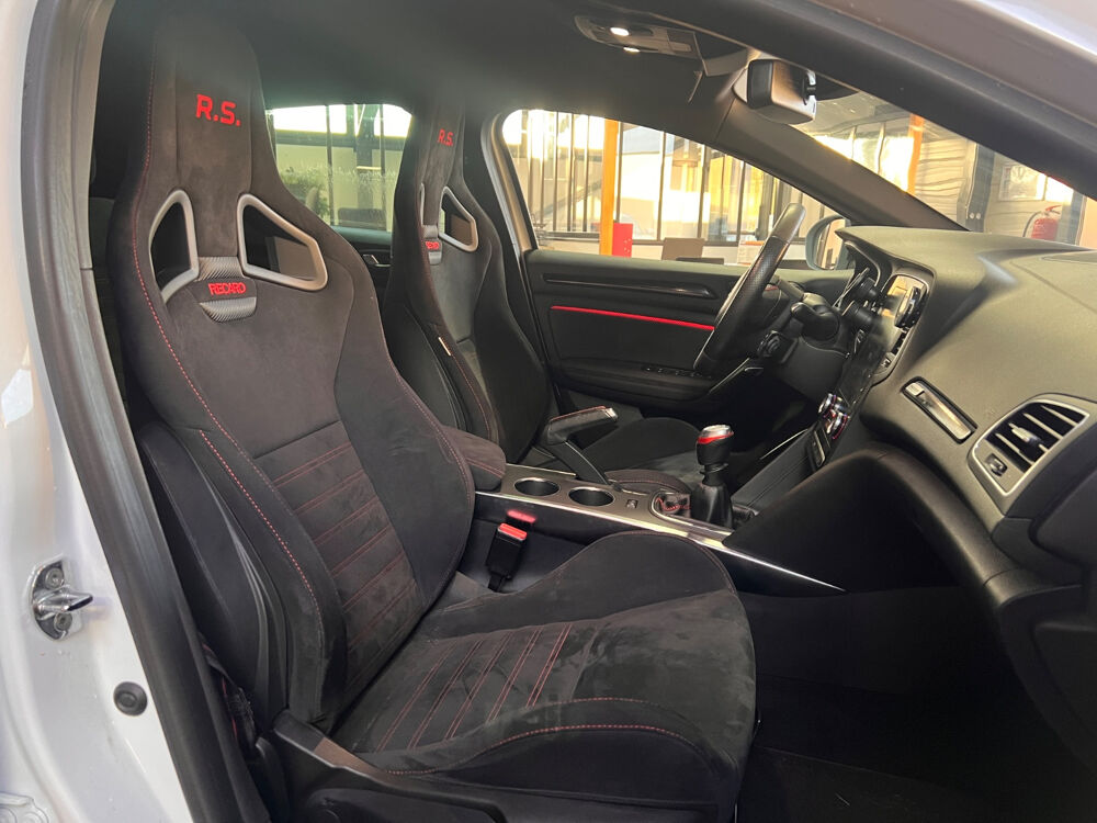 Megane IV M&eacute;gane IV Berline TCe 300 RS Trophy 2019 occasion 17139 Dompierre-sur-Mer