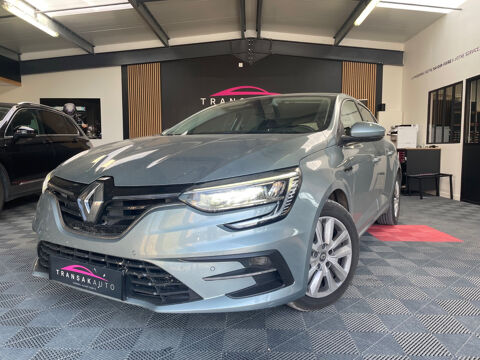 Annonce voiture Renault Megane IV 14990 €