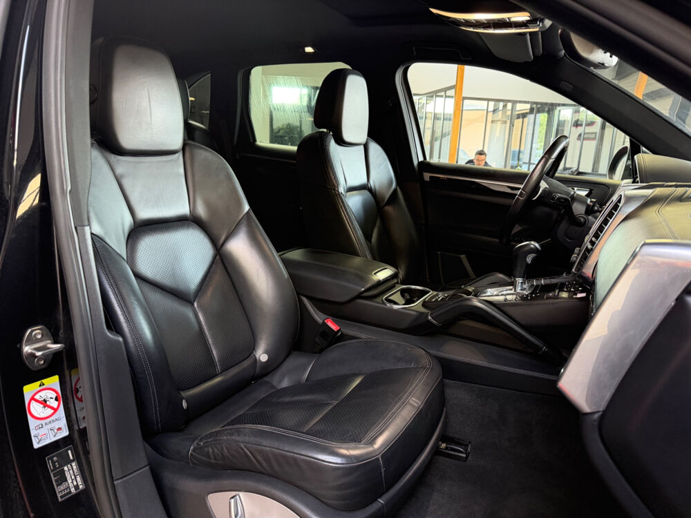 Cayenne 3.0D V6 Tiptronic S A 2010 occasion 17139 Dompierre-sur-Mer
