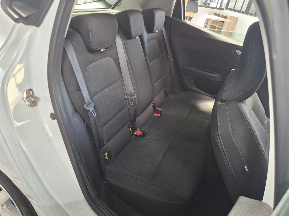 Clio V Clio Blue dCi 85 Business 2020 occasion 17139 Dompierre-sur-Mer