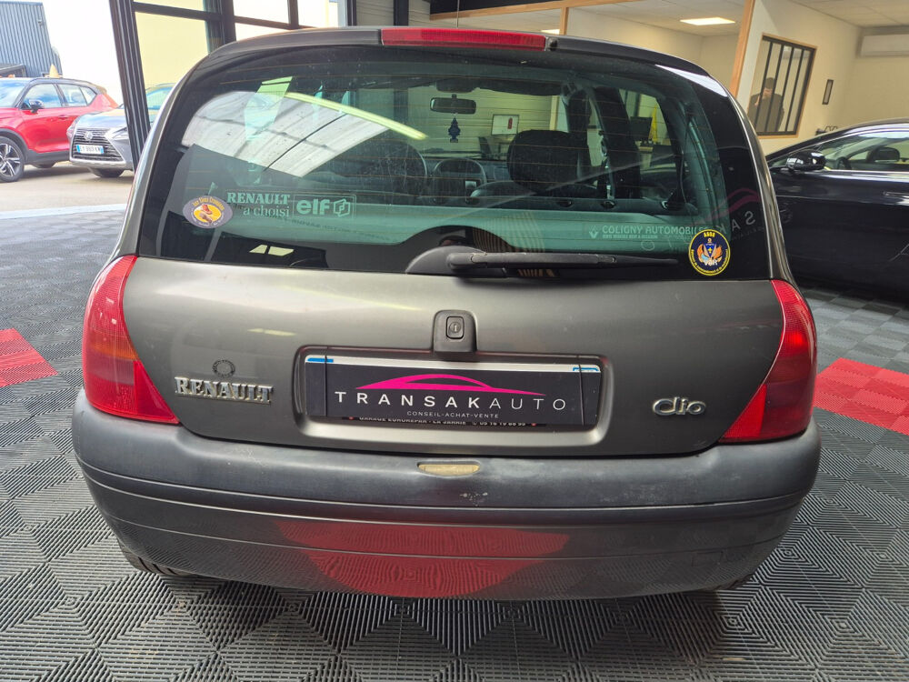 Clio II Clio 1.4i RXE 2000 occasion 17139 Dompierre-sur-Mer