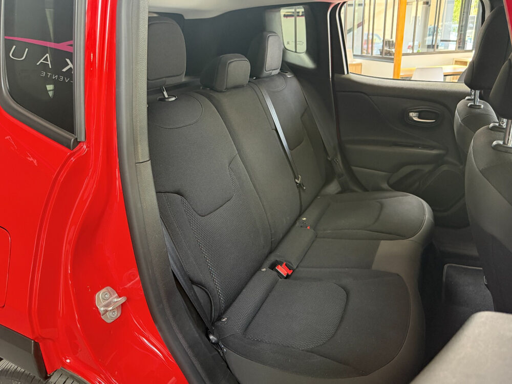 Renegade 1.3 Turbo T4 190 ch PHEV AT6 4xe eAWD Brooklyn Edit 2021 occasion 17139 Dompierre-sur-Mer