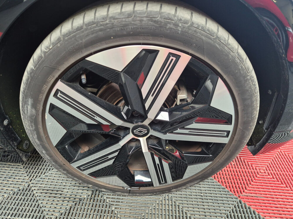 M&eacute;gane V Megane E-Tech EV60 220 ch super charge Techno 2023 occasion 17139 Dompierre-sur-Mer