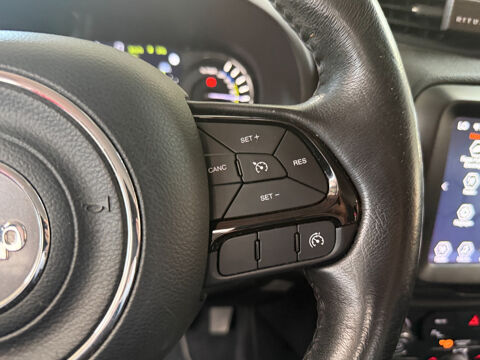 Renegade 1.3 Turbo T4 190 ch PHEV AT6 4xe eAWD Brooklyn Edit 2021 occasion 17139 Dompierre-sur-Mer