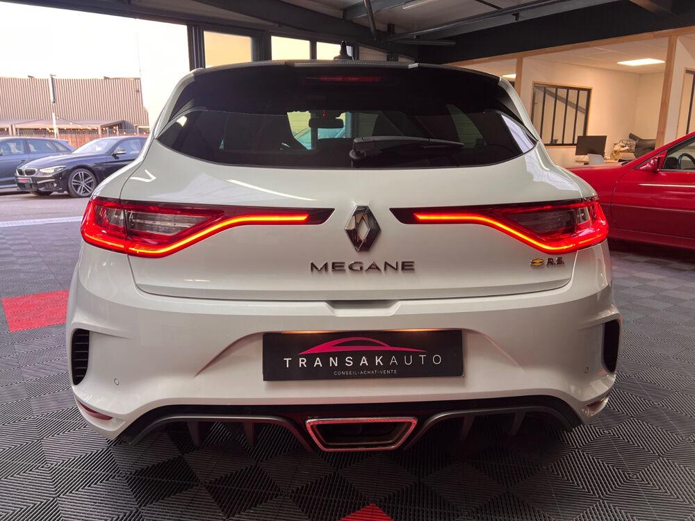 Megane IV M&eacute;gane IV Berline TCe 300 RS Trophy 2019 occasion 17139 Dompierre-sur-Mer