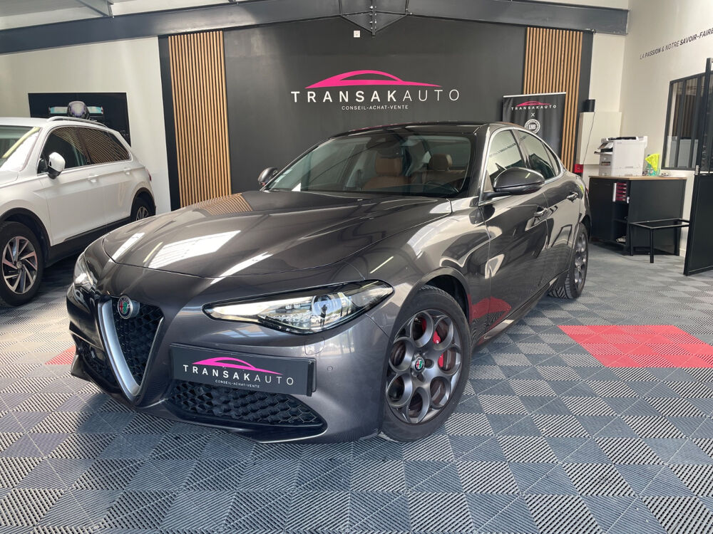 Giulia 2.2 180 ch AT8 Q4 Super 2017 occasion 17139 Dompierre-sur-Mer