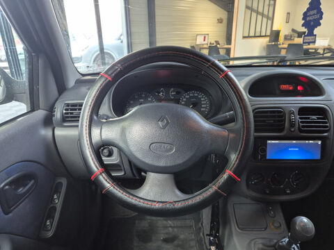Clio II Clio 1.4i RXE 2000 occasion 17139 Dompierre-sur-Mer