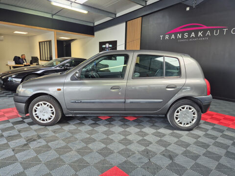 Clio II Clio 1.4i RXE 2000 occasion 17139 Dompierre-sur-Mer