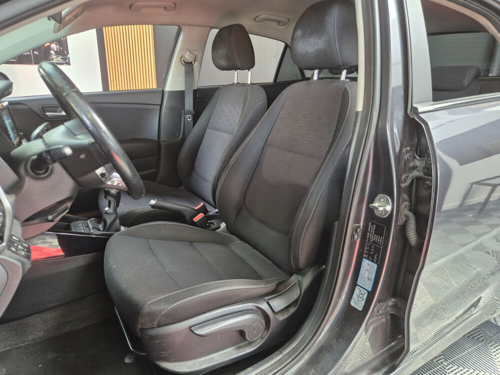Rio 1.4L CRDi 90 ch ISG Active 2018 occasion 17139 Dompierre-sur-Mer