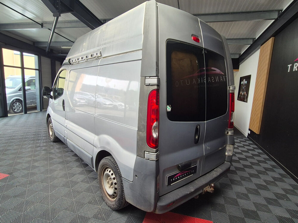 Trafic TRAFIC FGN 2.0 DCI 90 L1H2 1200 KG CONFORT 2010 occasion 17139 Dompierre-sur-Mer