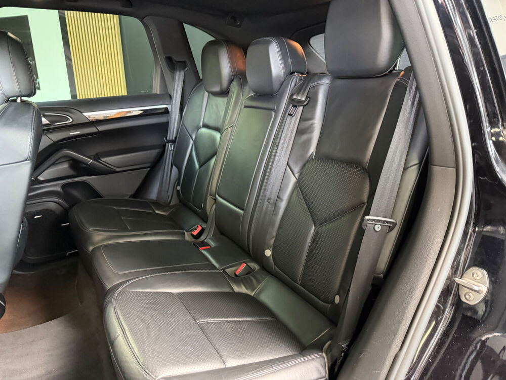 Cayenne 3.0D V6 Tiptronic S A 2010 occasion 17139 Dompierre-sur-Mer