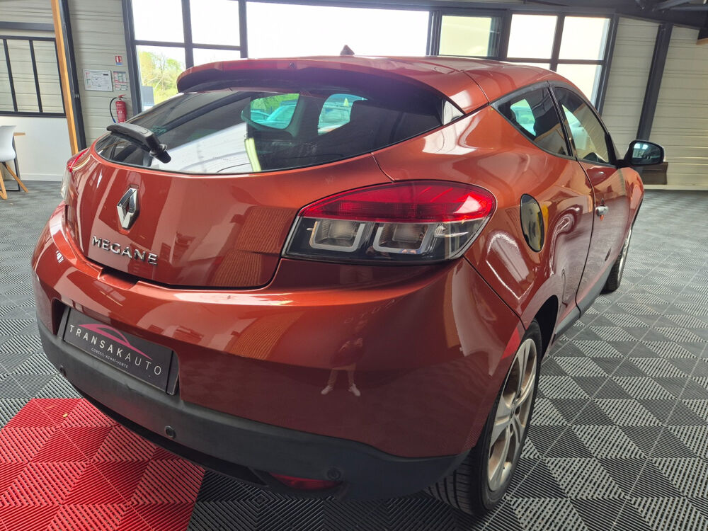 M&eacute;gane III Coup&eacute; dCi 130 eco2 Privil&egrave;ge 2009 occasion 17139 Dompierre-sur-Mer