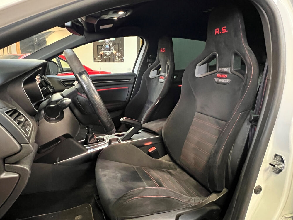 Megane IV M&eacute;gane IV Berline TCe 300 RS Trophy 2019 occasion 17139 Dompierre-sur-Mer