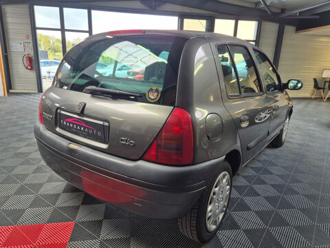 Clio II Clio 1.4i RXE 2000 occasion 17139 Dompierre-sur-Mer