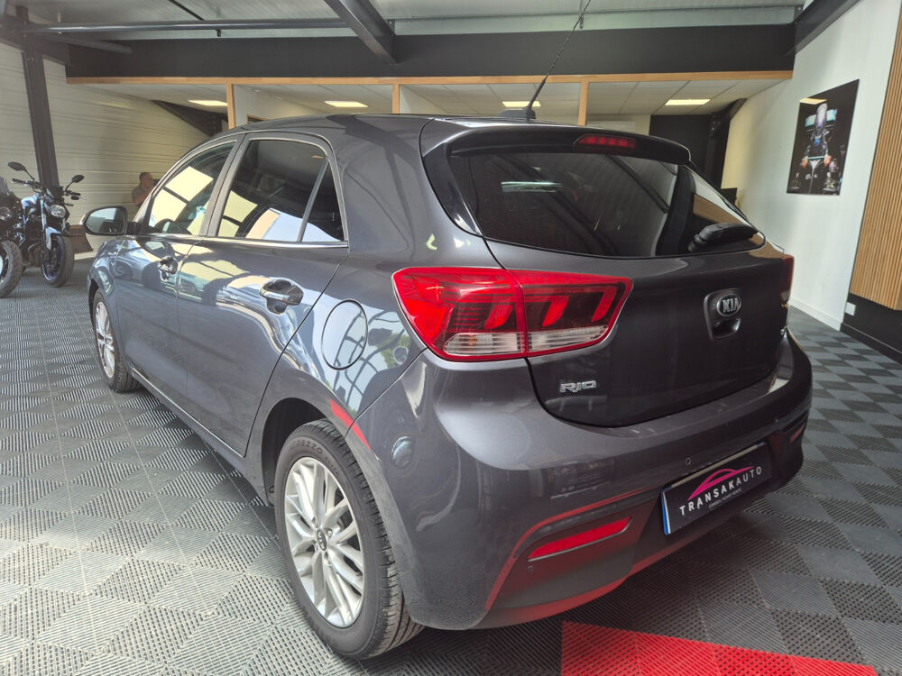 Rio 1.4L CRDi 90 ch ISG Active 2018 occasion 17139 Dompierre-sur-Mer